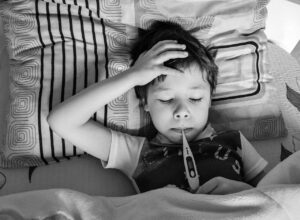 temperature, boy, baby, kids, get sick, bed, bed rest, thermometer, disease, cold, flu, orvi, angina, medicine, be treated, flu, flu, flu, flu, flu