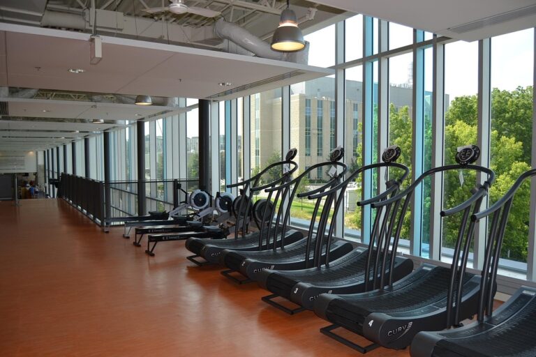- Tetap Bugar di Musim Hujan dengan Herbal gym, exercise equipment, treamills, exercising, active, workout, fit, gym, gym, gym, gym, gym